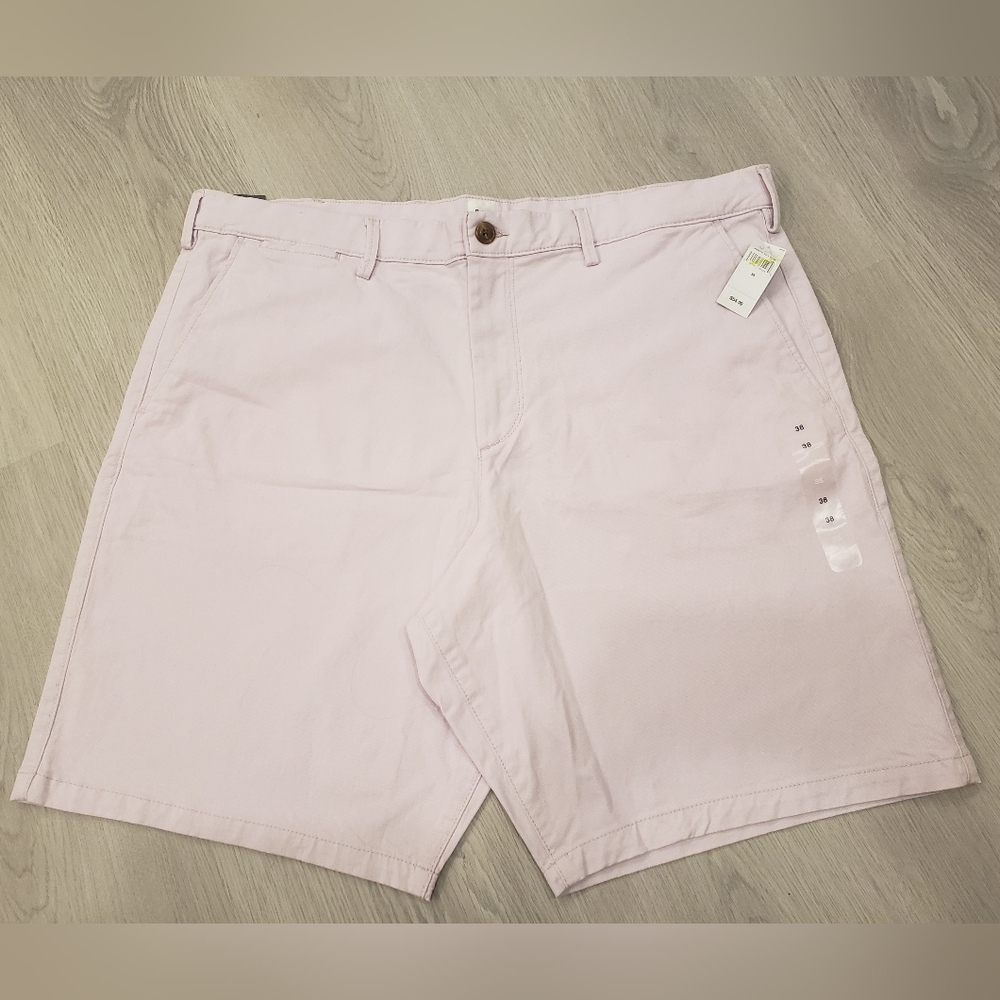NWT GAP Khaki Shorts Size 38